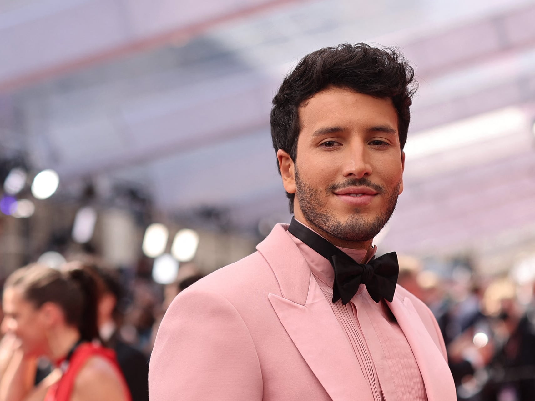 Sebastián Yatra en los Oscar 2022.