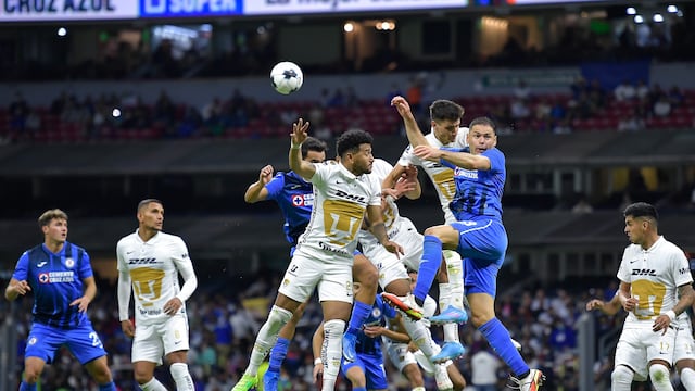 Cruz Azul vs Pumas
