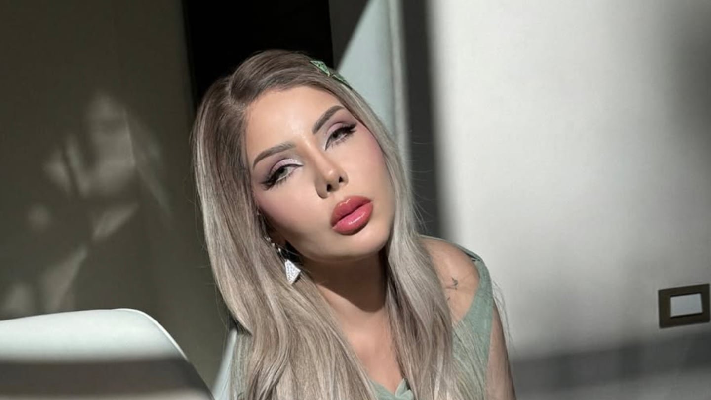 Sol León reconoce que “hay química” con Alex, aunque aseguran que su nuevo novio es gay