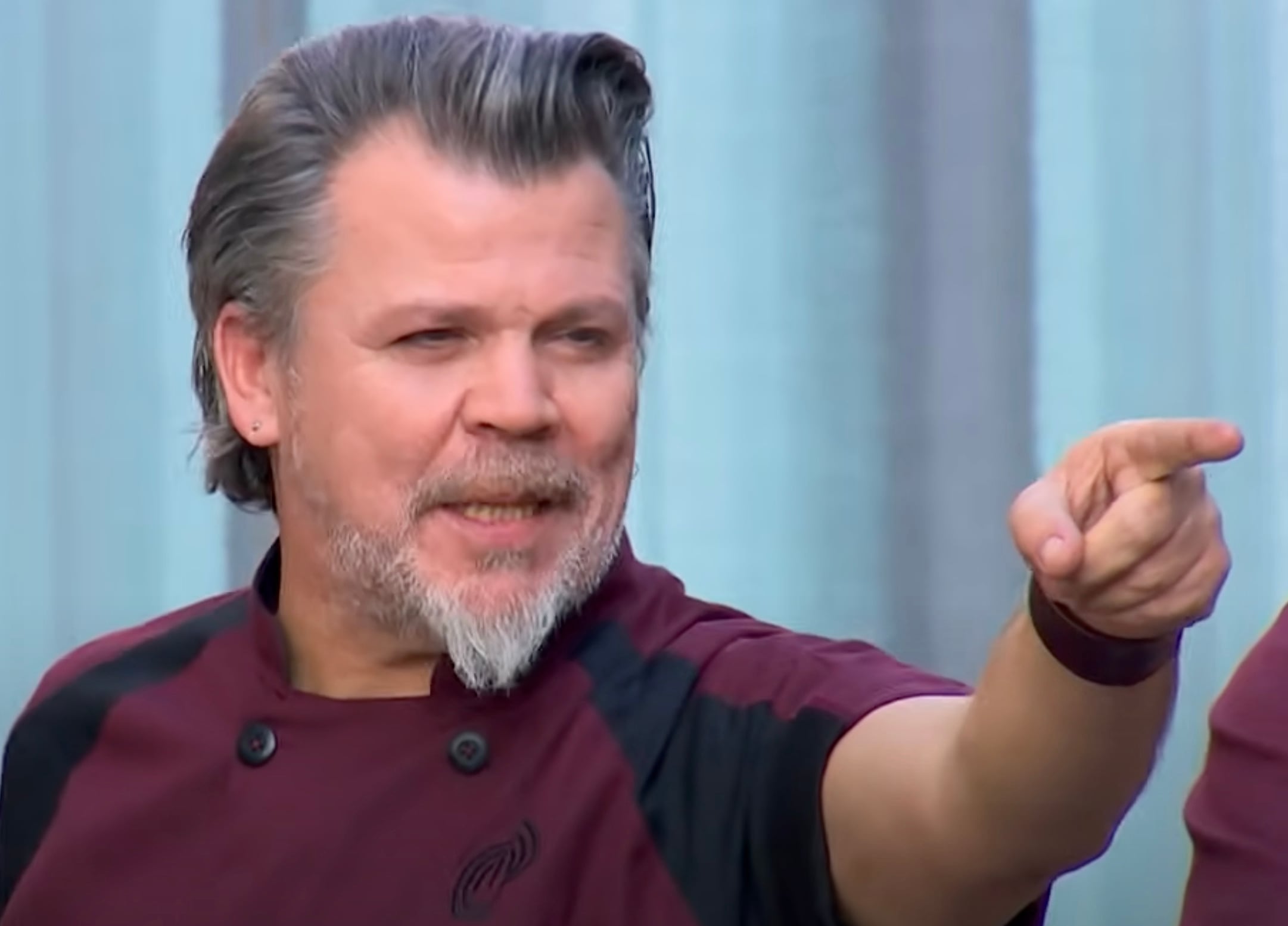 Poncho Cadena lanza amenaza a Carlos Quirarte en MasterChef Celebrity 2025