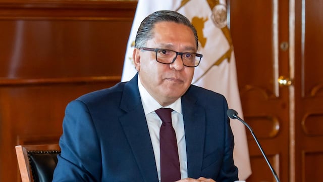 Ricardo Moreno destaca transparencia y resultados en su Primer Informe de Gobierno ante el Cabildo.