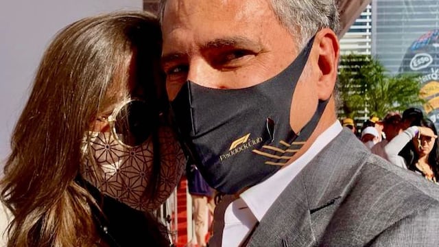 Sasha Sokol y Alejandro Soberón