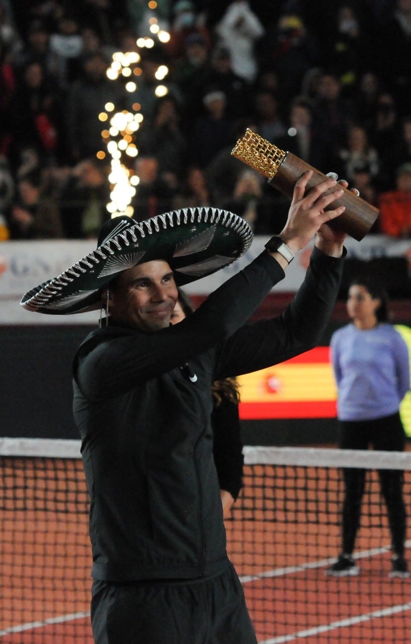 Rafael Nadal en la Plaza de Toros México