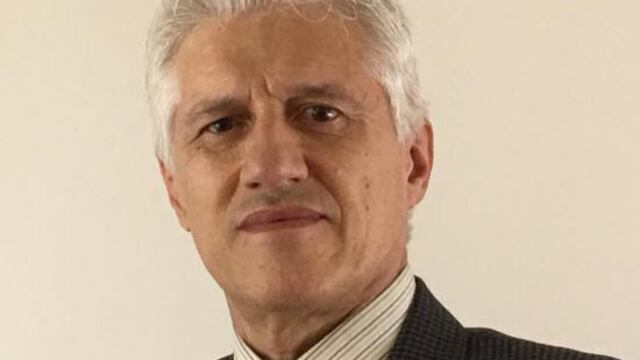 Doctor Alejandro Macías