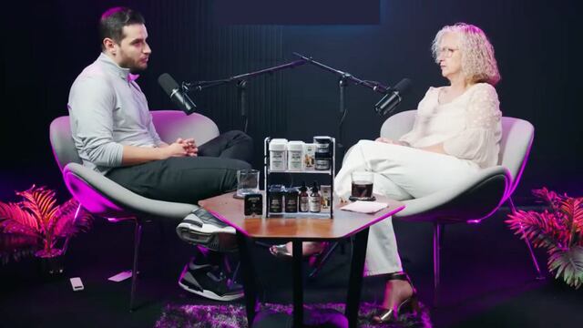 Crista Montes en entrevista con Adrián Marcelo