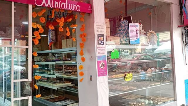 La Miniatura, icónica pastelería en CDMX