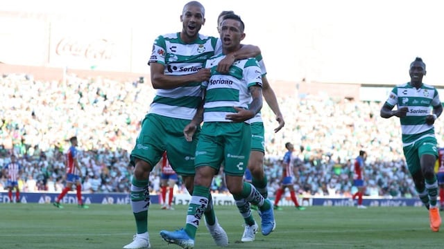 Lozano fue la gran figura del partido