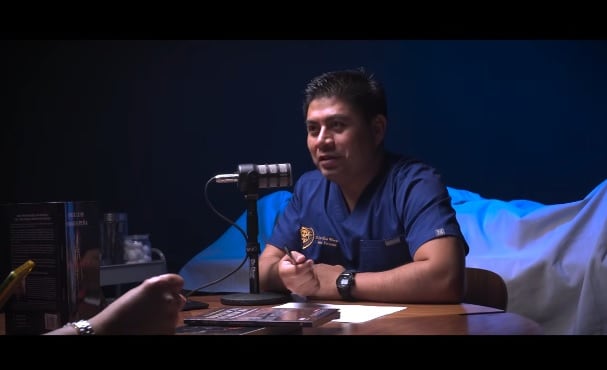Jorge Olivares, conductor de Relatos Forenses.