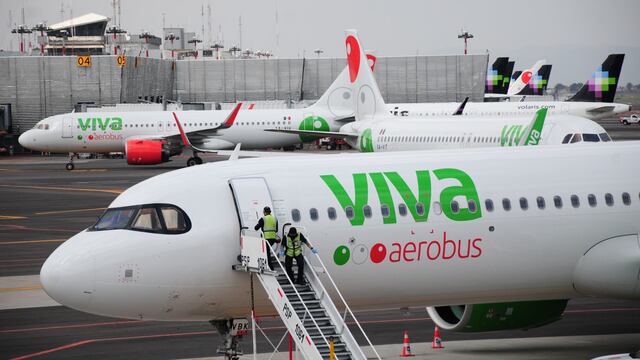 Aviones de Viva Aerobus AICM