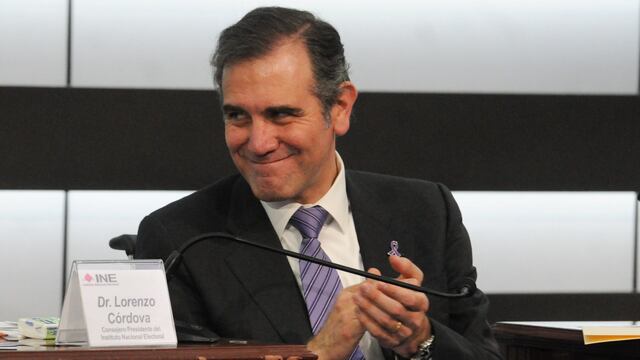 Lorenzo Córdova celebra voto en contra de Plan B
