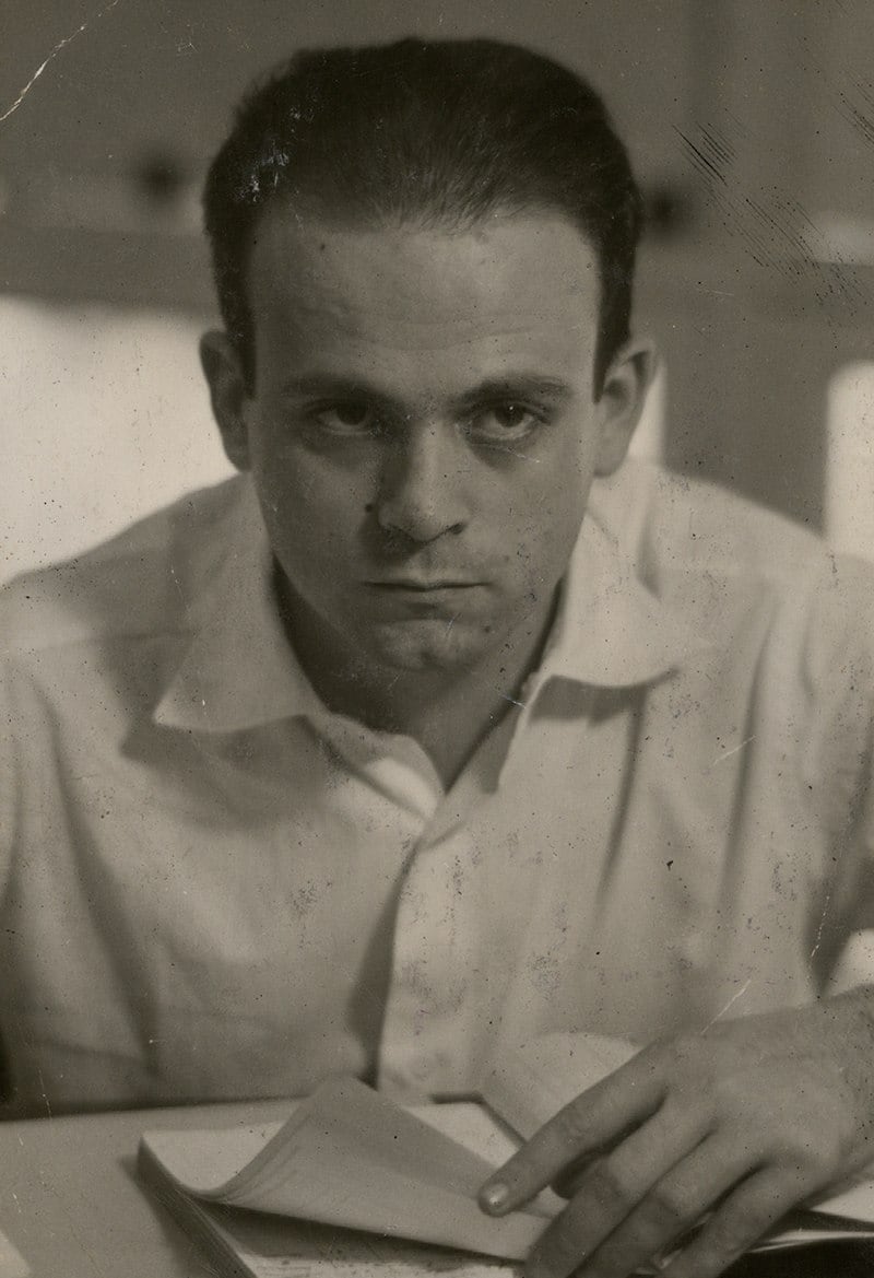 César Lattes, científico recordado por el Google Doodle.
