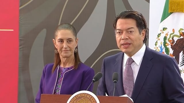 Mario Delgado, titular de la SEP, en la mañanera de Claudia Sheinbaum.