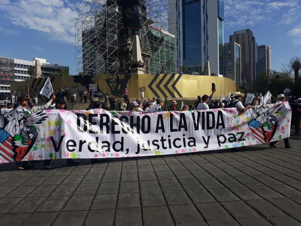 Marcha en Paseo de la Reforma.
