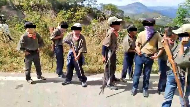 CRAC presenta a niños policías comunitarios en Guerrero