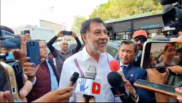 Corcholatas de Morena se registran para encuesta interna en vivo: Llega Gerardo Fernández Noroña y acusa inequidad; hay porra para Claudia Sheinbaum