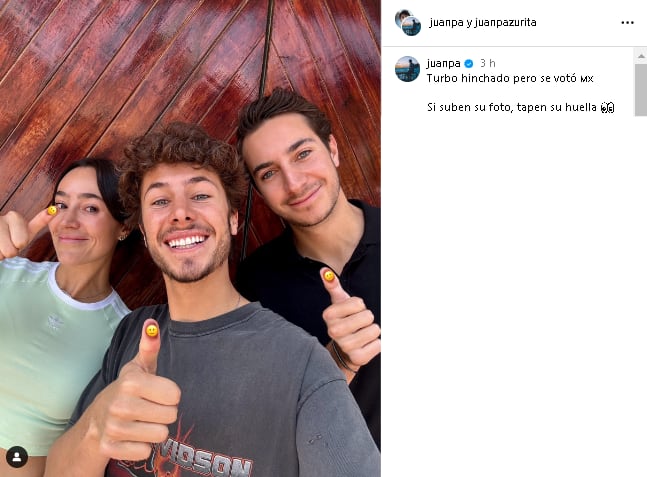 Juanpa Zurita con sus hermanos muestran que ya votaron en las elecciones México 2024.