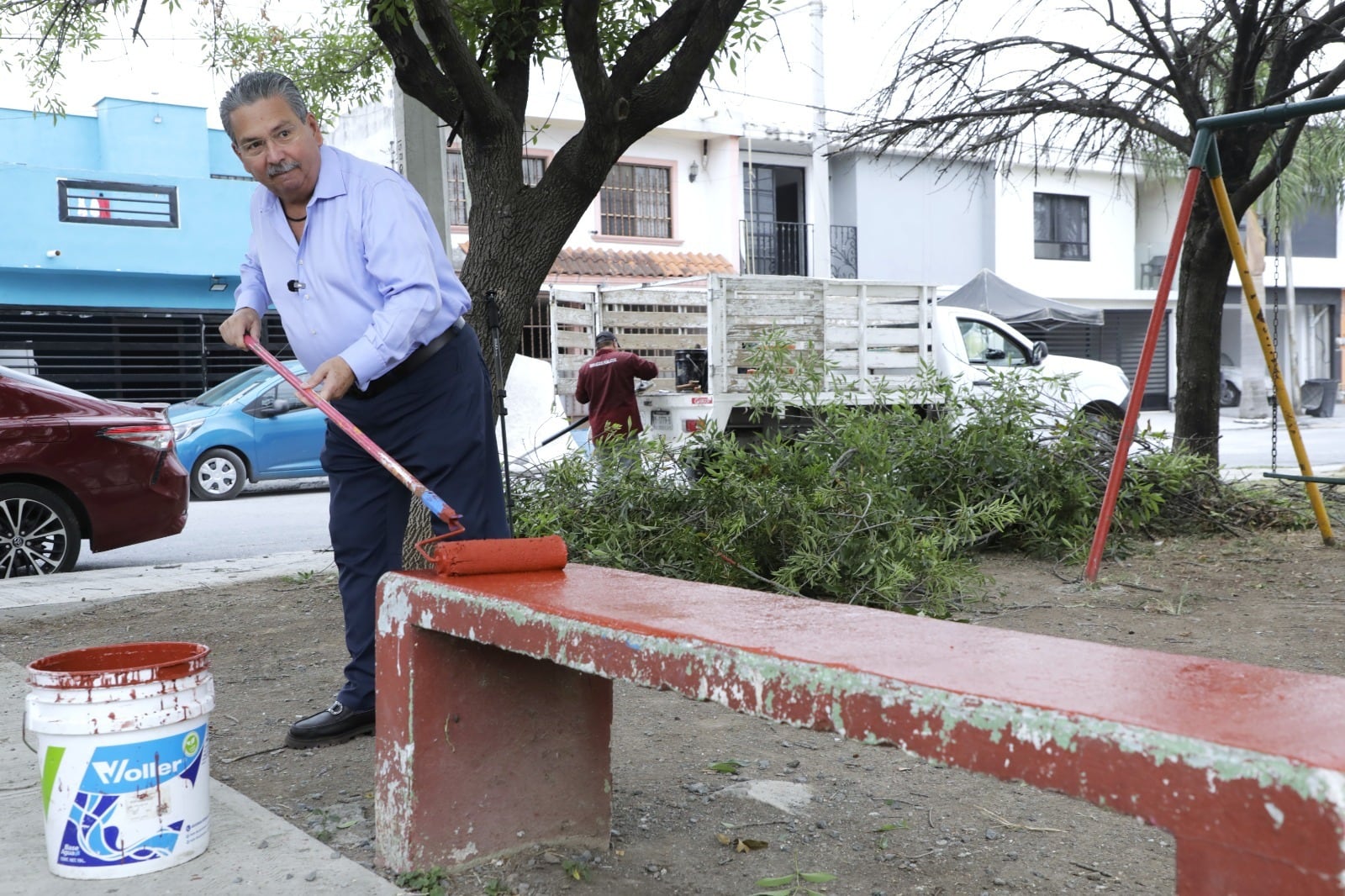 Escobedo rehabilita plazas con Jornadas Nacionales Tequios de la Transformación.