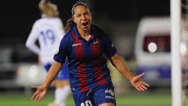 Charlyn Corral.