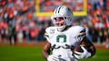 Josh Jacobs, de los Packers, queda libre mientras evalúan presentar cargos