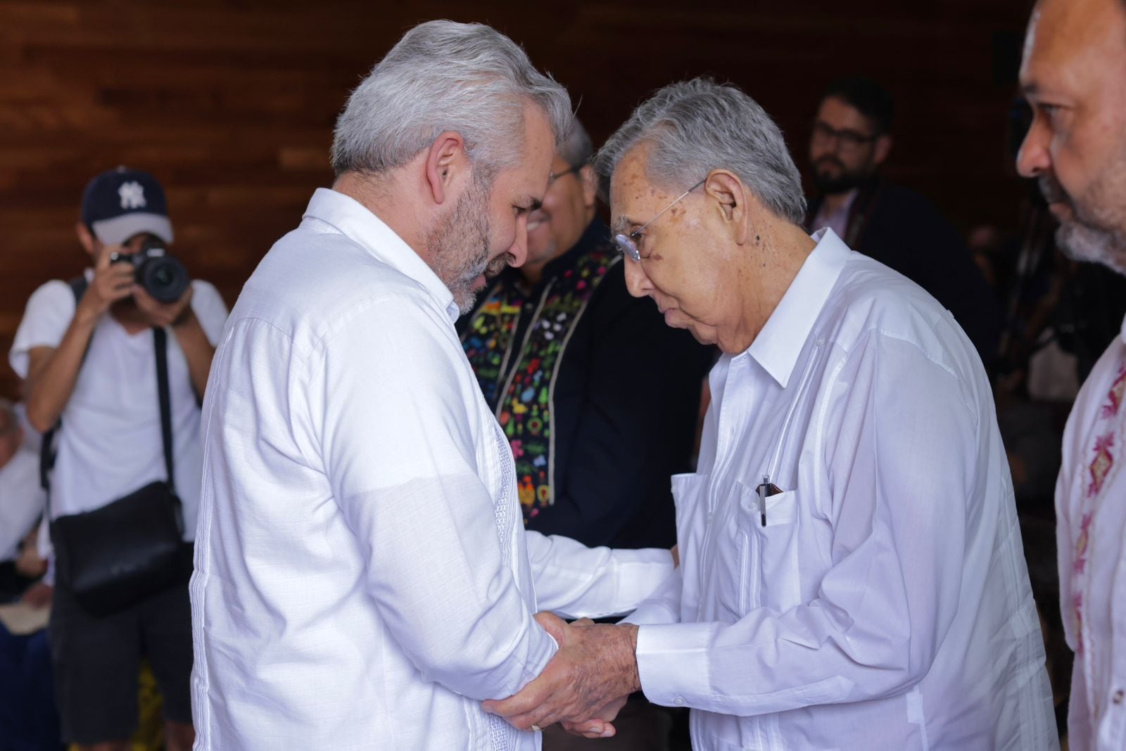 Reconoce Bedolla aportación de Cuauhtémoc Cárdenas en la construcción de un México democrático