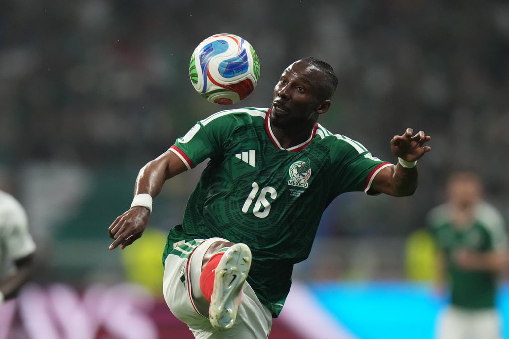 Julián Quiñones, futbolista.