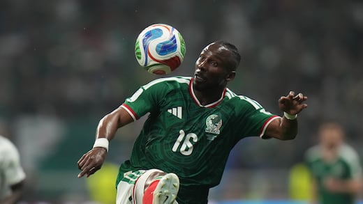 México vs Inglaterra: Toni Amor explica por qué sacaron a Julián Quiñones