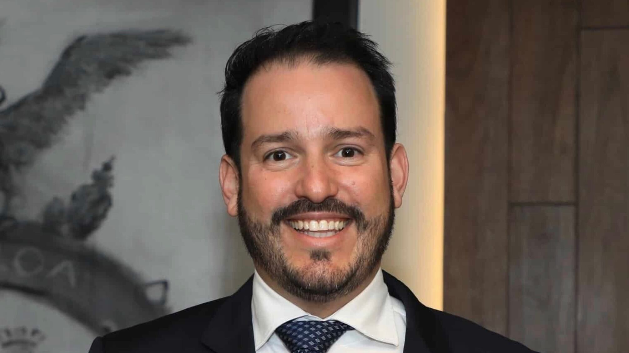 Renuncia Ricardo Velarde, funcionario de Rubén Rocha y dueño de Terraza Valentino