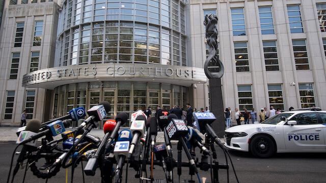 Edificio de la corte federal donde se condenó a 'El Chapo' a cumplir cadena perpetua.