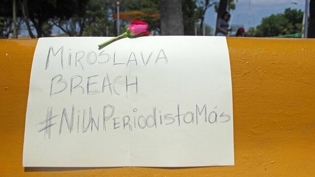 Protesta por asesinato de Miroslava Breach. Dos identificados.