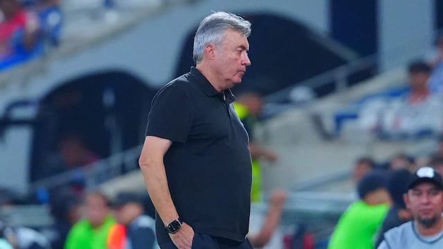 Rayados busca nuevo DT tras despido de Domenec Torrent