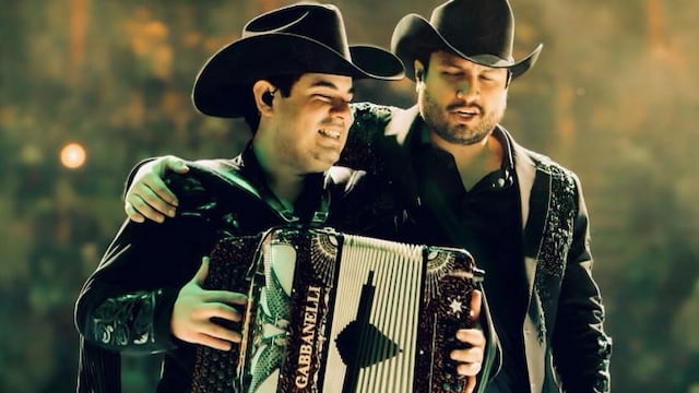 Julión Álvarez y Alfredo Olivas