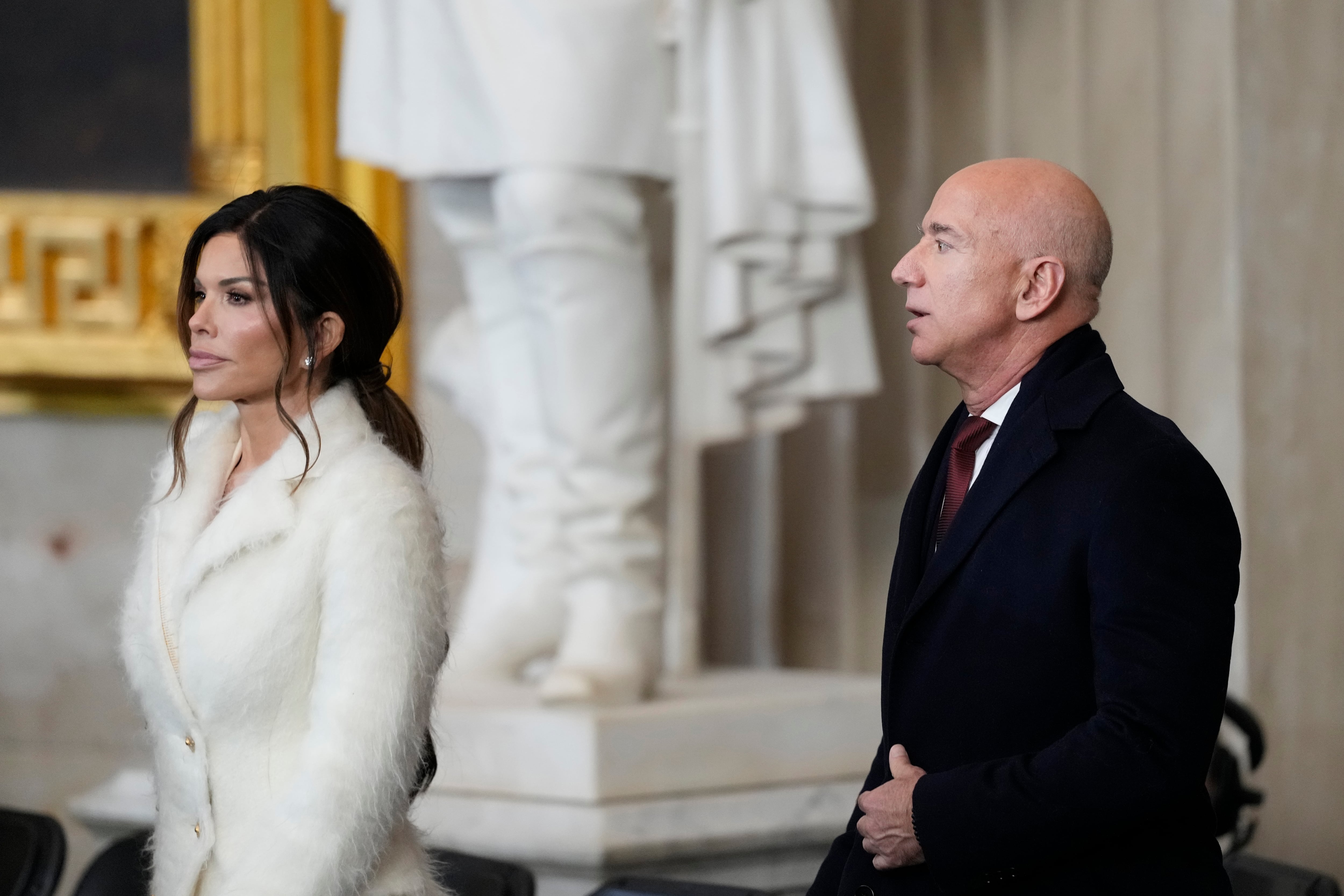 Lauren Sánchez, prometida de Jeff Bezos en la toma presidencial de Donald Trump