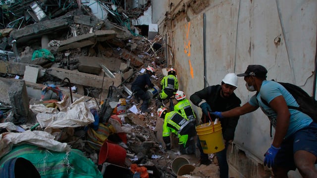 Aumenta la cifra de muertos por terremoto en Colombia: ya son más de 220