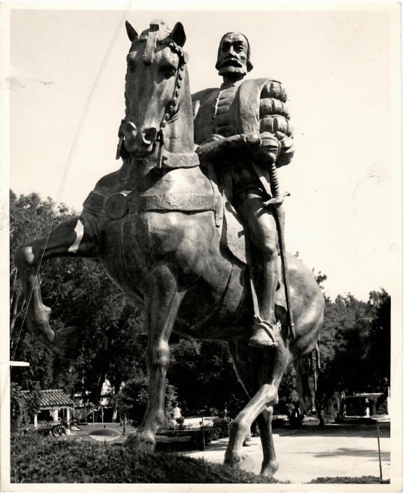 Encuentran la estatua de Hernán Cortés en Cuernavaca