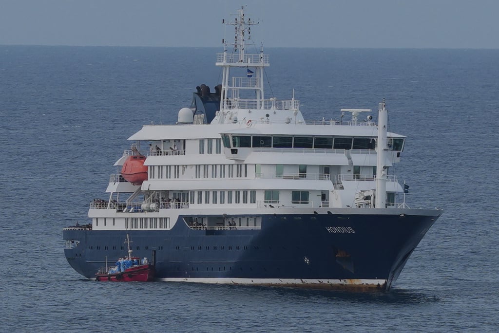 El crucero MV Hondius con brote de hantavirus.