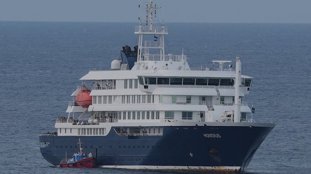 El crucero MV Hondius con brote de hantavirus.