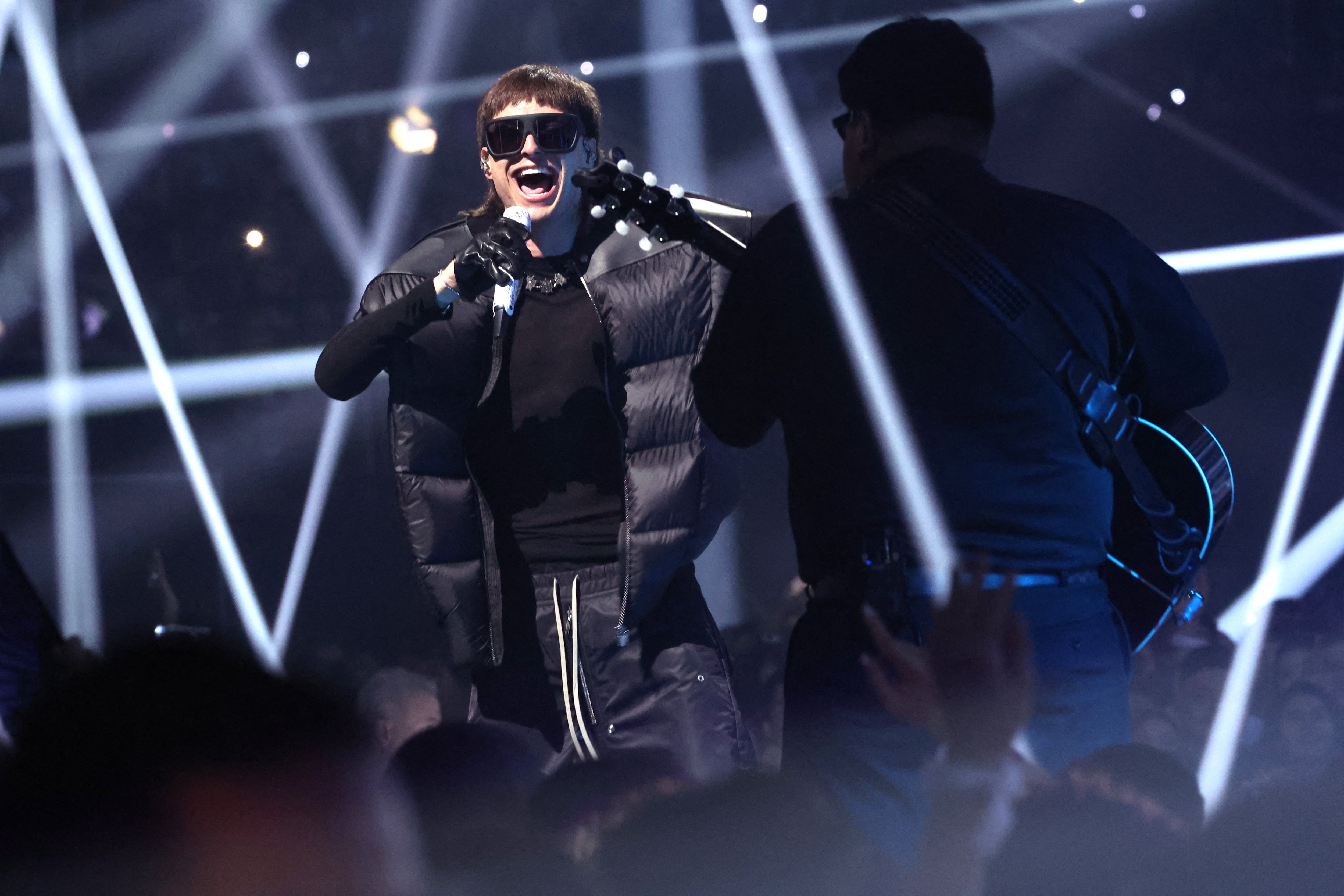 Peso Pluma en los MTV Video Music Awards 2023.