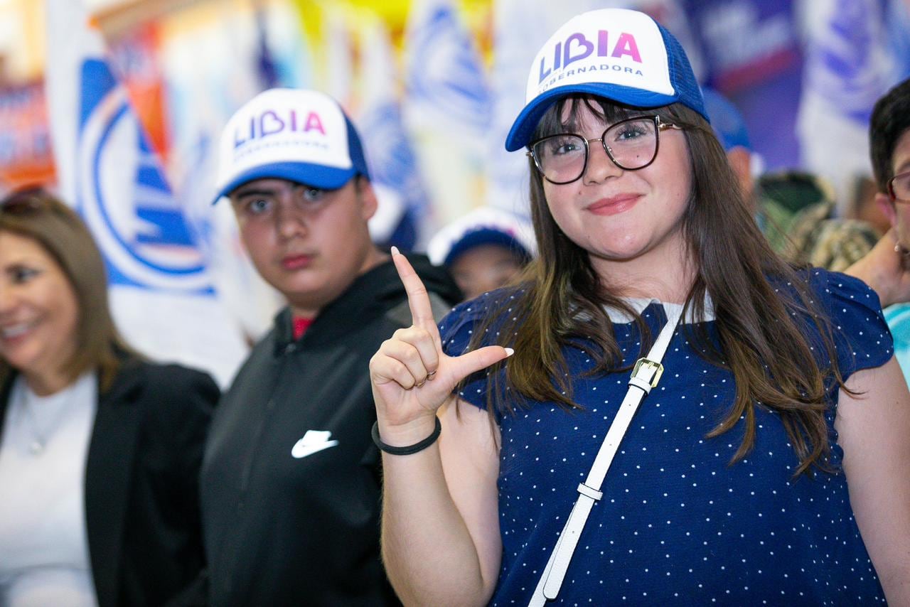 Libia Dennise García llega a Valtierrilla