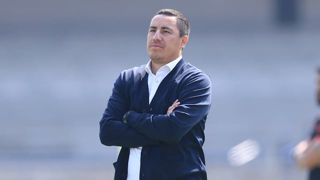 Efraín Juárez interesa a equipos de Europa tras dirigir a Pumas
