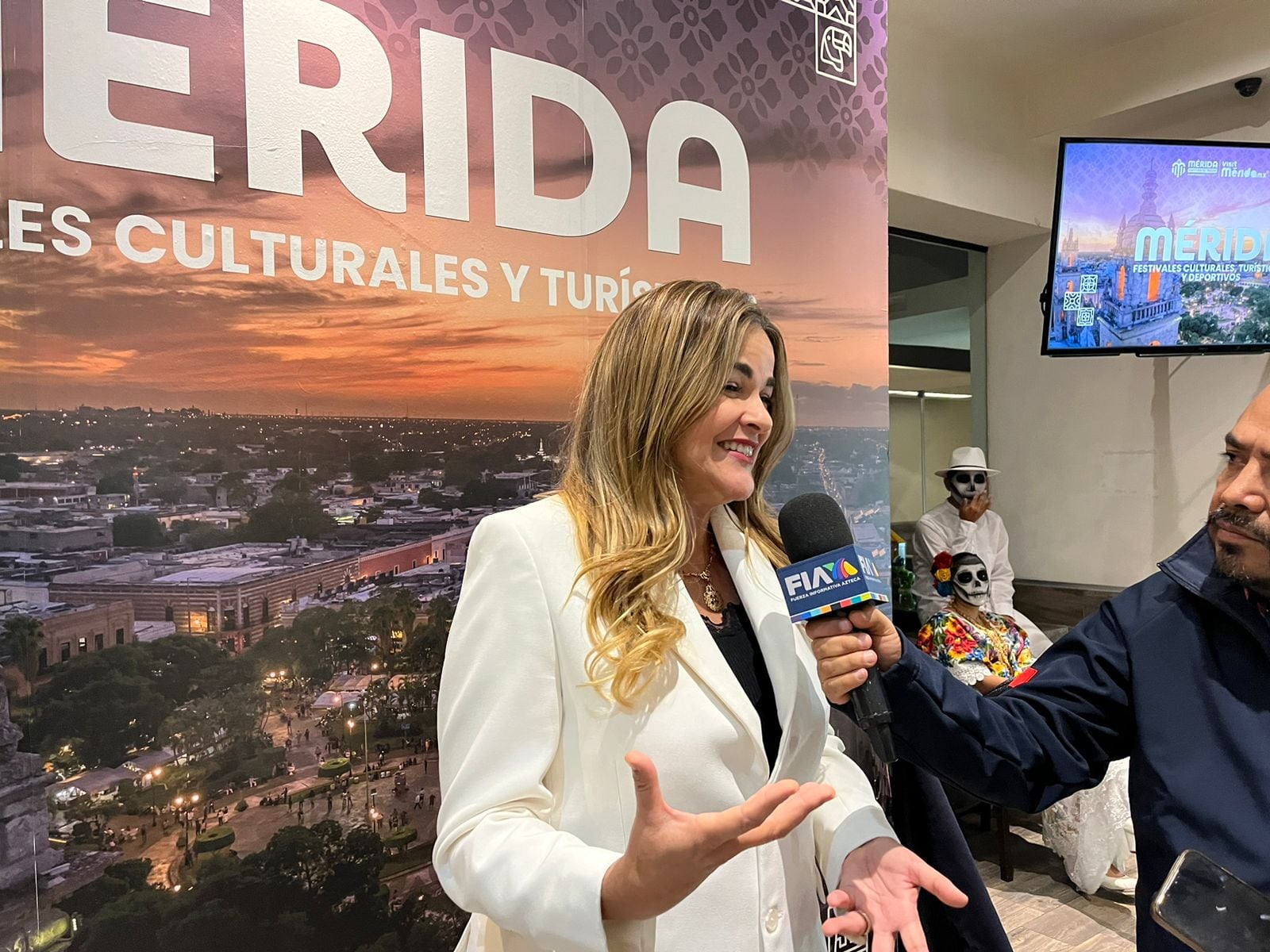 Cecilia Patrón Laviada presenta agenda turística y deportiva de Mérida