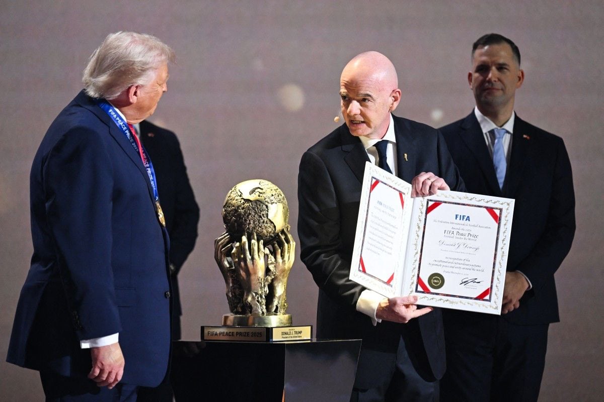 Donald Trump recibe el Premio de la Paz de la FIFA