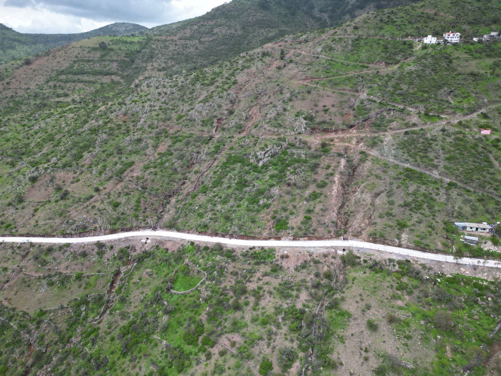 Diego Sinhue Rodríguez entregó obras en Atarjea