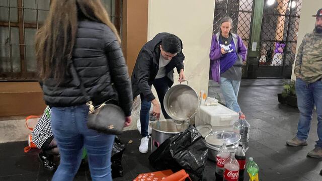 Retiran plantón de Palacio de Gobierno de Veracruz