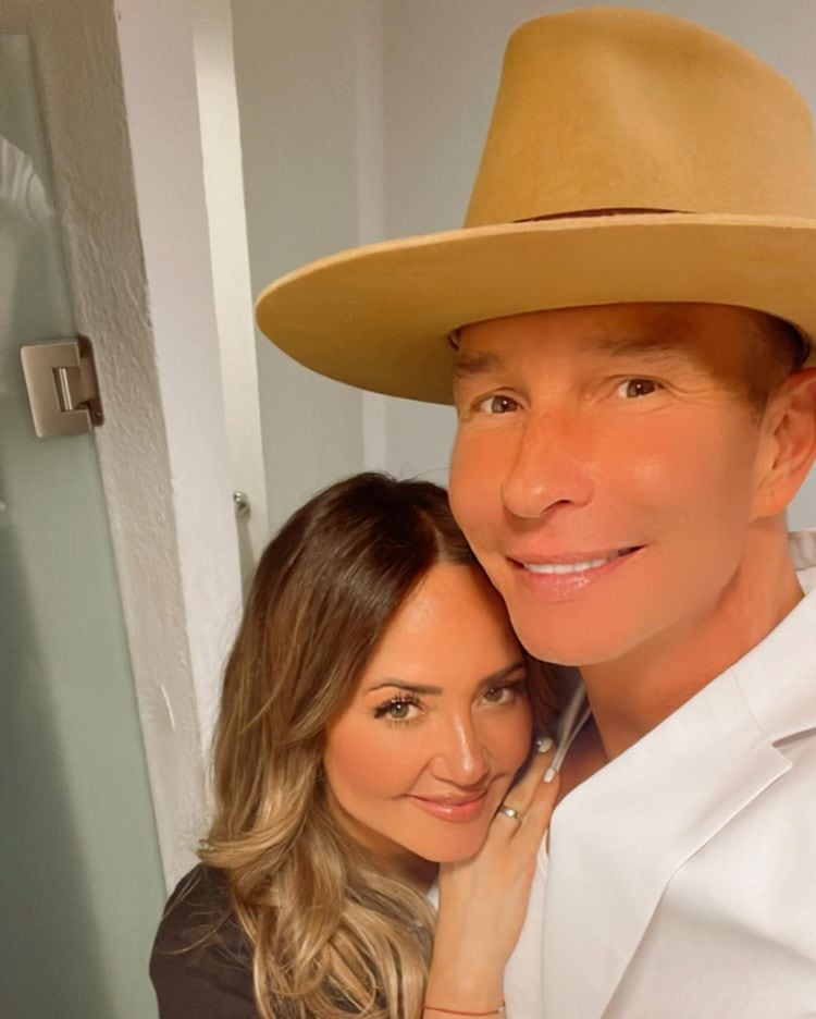 Erik Rubín y Andrea Legarreta.