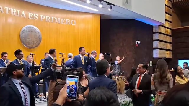 Así fue la fiesta en la Cámara de Diputados por los 70 años de la Sonora Santanera
