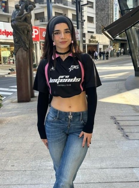 Alana Flores