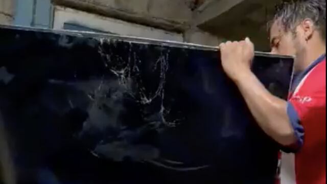 Fan del Club Chivas frustrado