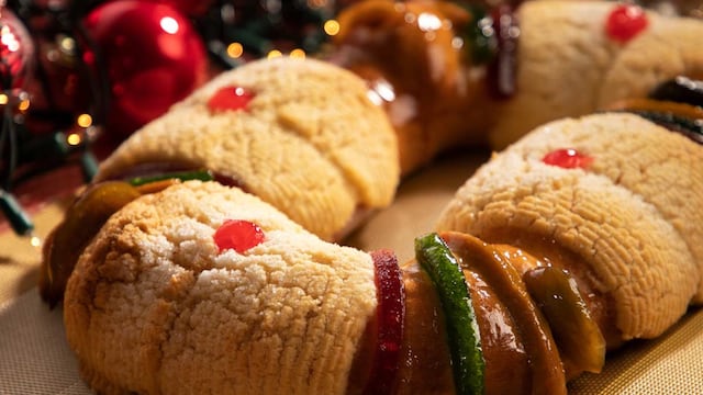 Rosca de Reyes tradicional en Chedraui.