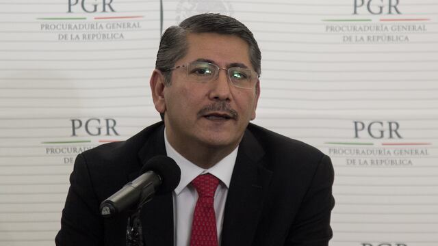 Higuera Bernal en conferencia de prensa de mayo de 2017.