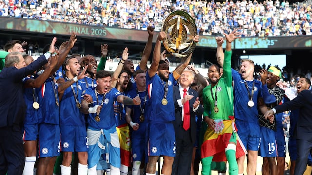 Donald Trump presenció la final de la Copa Mundial de Clubes 2025 como invitado de honor y celebró la victoria del Chelsea.
